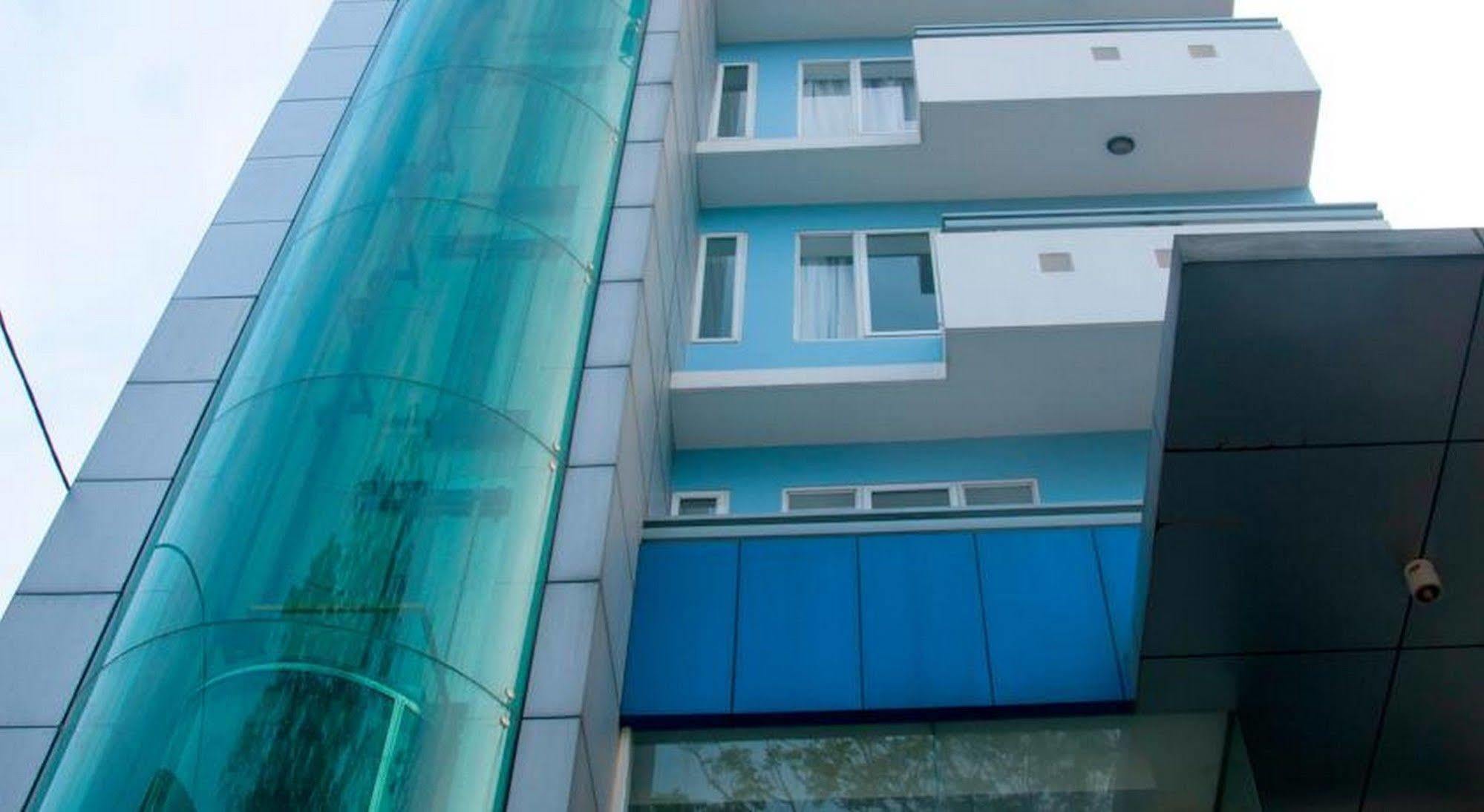 Hotel Golden Lotus Hue Esterno foto